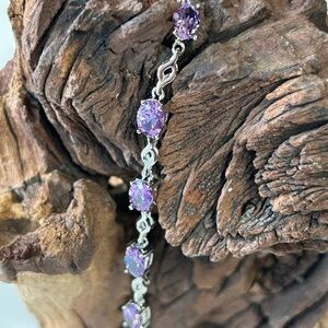 Elegant Purple Gemstone Bracelet